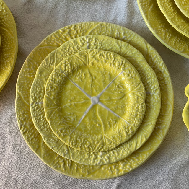 Yellow 1970s Secla Majolica Pottery “Yellow Cabbage Leaf” - Serving for 5, 20 Pieces For Sale - Image 8 of 12