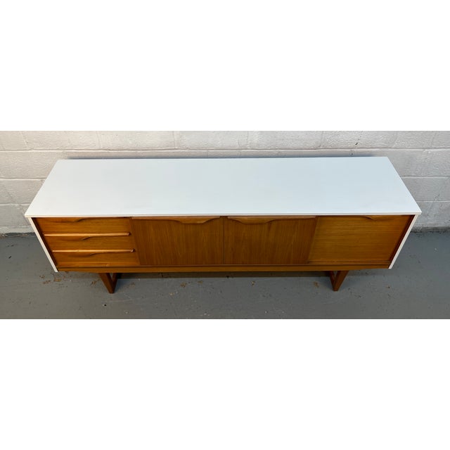Mid-Century Modern Mid-Century Modern Teak Sideboard by Stonehill Furniture of England. For Sale - Image 3 of 17