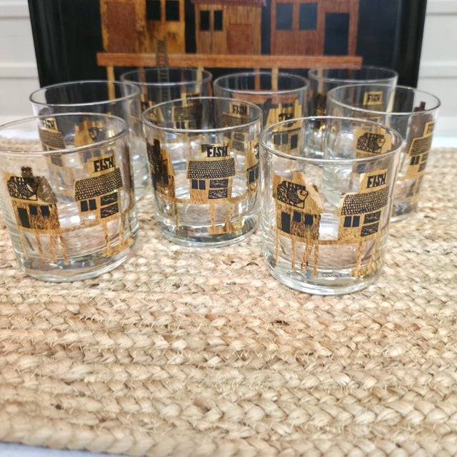 1950s Mid Century Modern Couroc Monterey Fish Rocks Glasses Set of 8 With Tray For Sale - Image 10 of 18