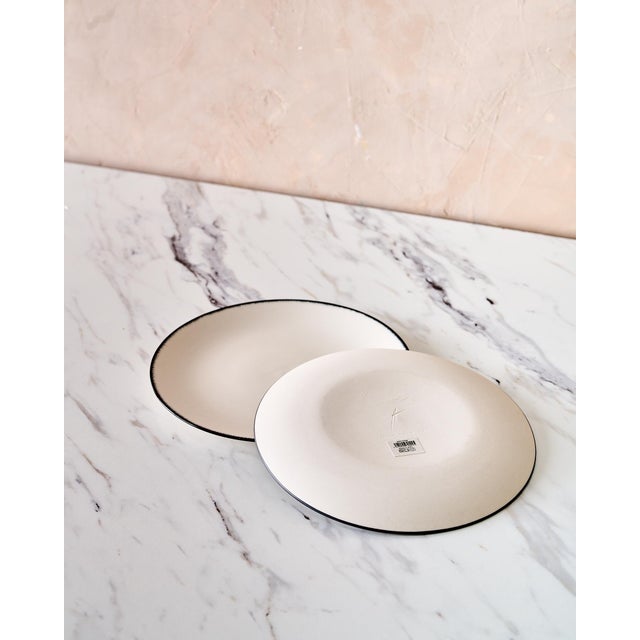 Ceramic Set of 8 Minimalist "Variation 1 Dé" Dessert Plates by Ann Demeulemeester for Serax, in White Glazed Porcelain With Organic Black Border For Sale - Image 7 of 11