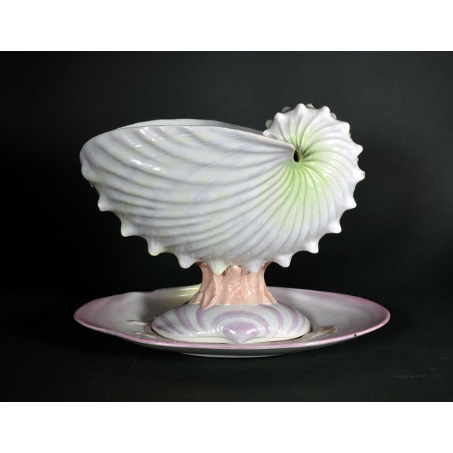 Early 19th Century Wedgwood Pearlware Nautilus Shell Part Dessert Service in Pink and Yellow Circa 1800–1815 For Sale - Image 5 of 11