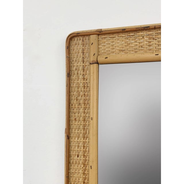 Rectangular Bamboo & Wicker Mirror, 1970s, in Good conditions. Designed 1970 to 1979