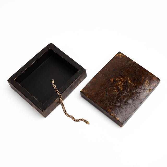 Contemporary Vintage Tessellated Coconut Shell Lidded Box For Sale - Image 3 of 15
