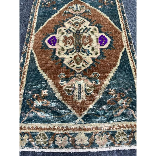 Contemporary Turkish Yastik Rug 1'7" x 2'7" For Sale - Image 3 of 5