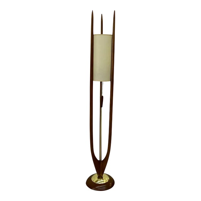 Mid-Century Modern Sculpted Walnut & Brass Floor Lamp by Modeline For Sale