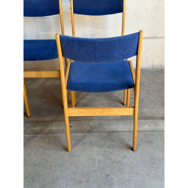 Wood Mid 20th Century Set of 5 Danish Modern Dining Chairs in the Style of Erik Buch For Sale - Image 7 of 9