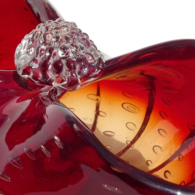 Mid-Century Modern Murano Red Orange Amberina Controlled Bubbles Vintage Italian Art Glass Basket Shape Bowl For Sale - Image 3 of 6