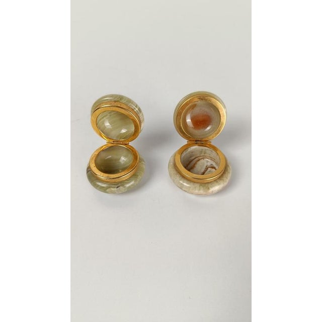 Gemstone Mid-Century Modern Pill Boxes in Green Onyx Marble and Gilt Metal, 1970s, Set of 2 For Sale - Image 7 of 18
