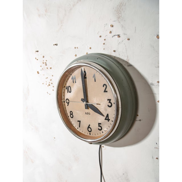 Green Industrial Green Wall Clock from Aeg, Germany, 1960s For Sale - Image 8 of 14