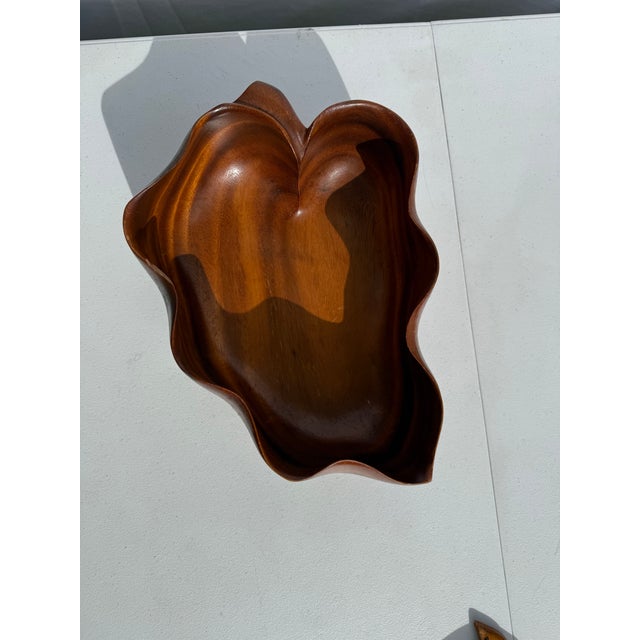 Brown Vintage Teak Oak Leaf Salad Bowl With Tongs For Sale - Image 8 of 11