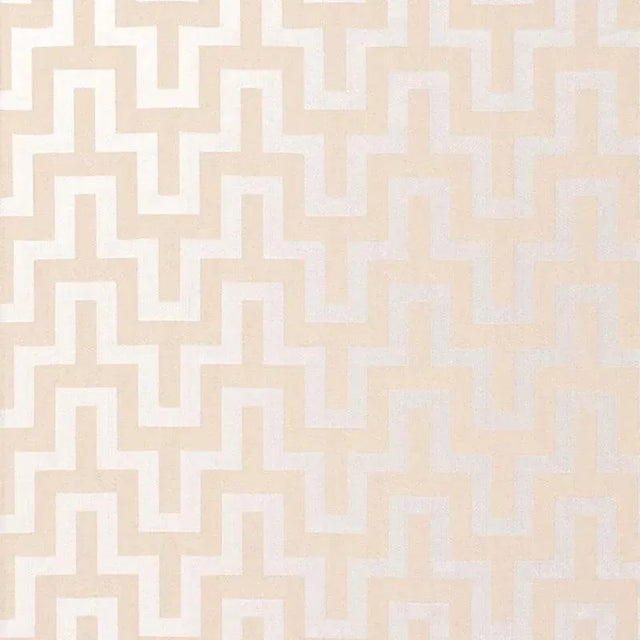 Sample - Schumacher Maubray Weave Fabric in Nickel For Sale