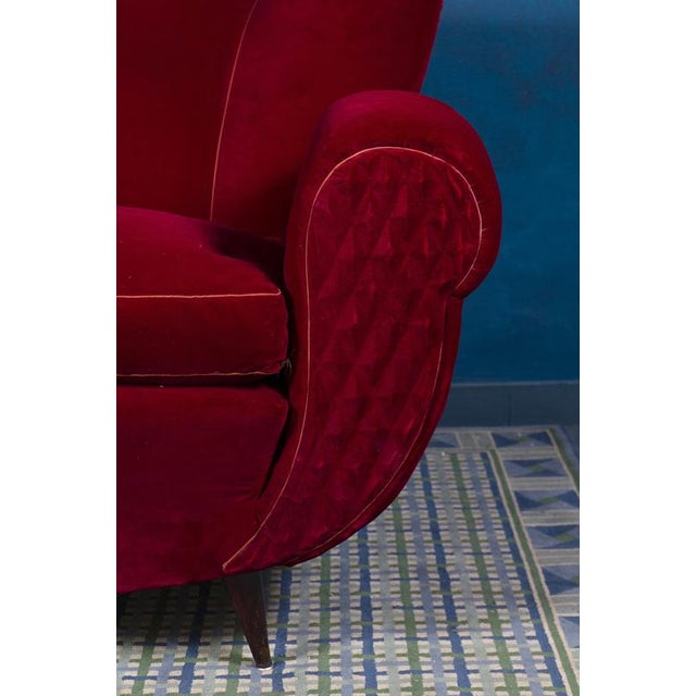 1940s Set of Mid-Century Red Velvet Lounge Chairs, 1940s For Sale - Image 5 of 9