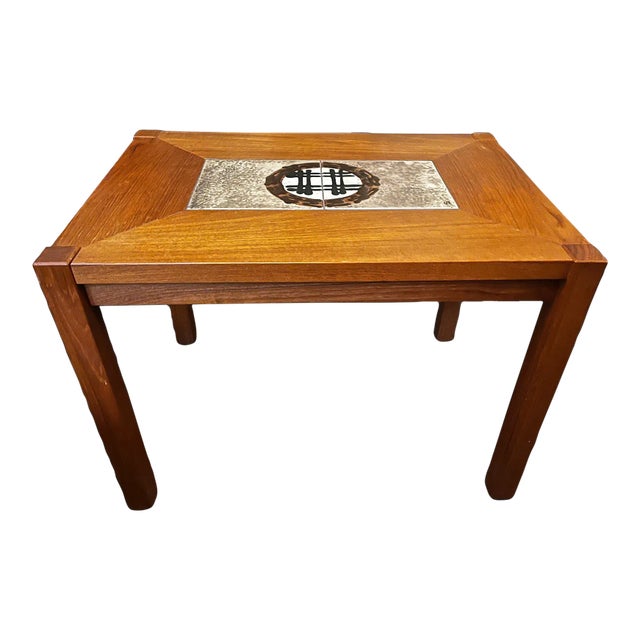 Danish Teak End Table With Ceramic Center - Denmark For Sale