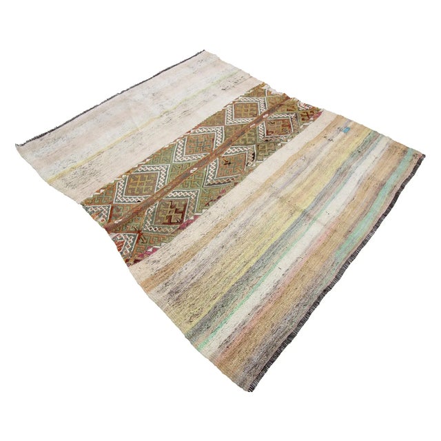 1960s Vintage Turkish Kilim Rug- 4′7″ × 5′2″ For Sale - Image 4 of 7