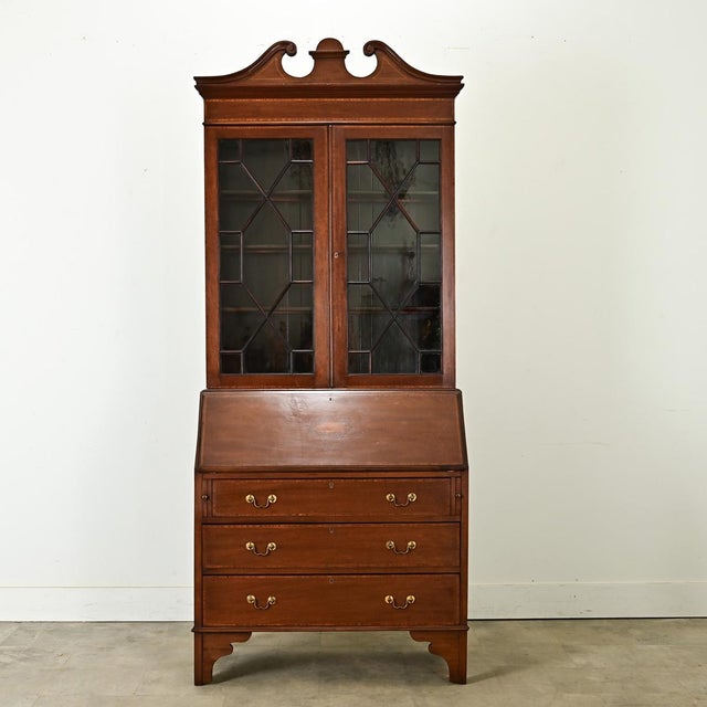 Early 19th Century English 19th Century Sheraton Mahogany Secretary For Sale - Image 5 of 12