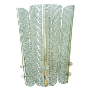 Gold Inclusions Glass and Brass Wall Light in the style of Barovier & Toso, 1960s For Sale