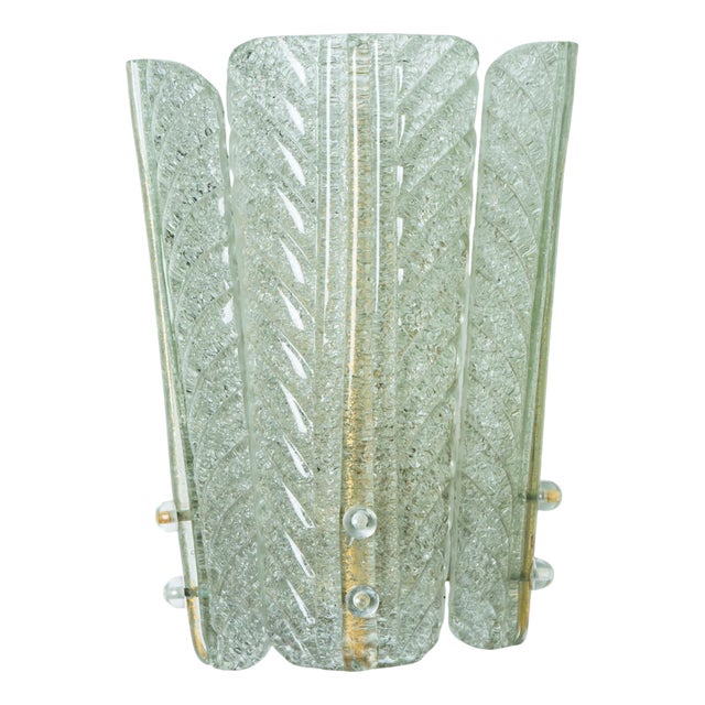 Gold Inclusions Glass and Brass Wall Light in the style of Barovier & Toso, 1960s For Sale