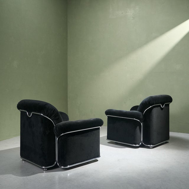 Industrial Lounge Chairs in Chromed Steel and Black Corduroy Fabric, Italy, Set of 2 For Sale - Image 3 of 13