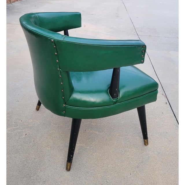 1960s Emerald Green Tufted Tub Chair Attributed to Lenoir Furniture For Sale In Baltimore - Image 6 of 9