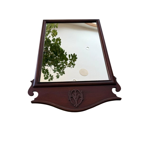 Thomas Chippendale Neoclassical Chippendale Mahogany Wall Mirror For Sale - Image 4 of 13