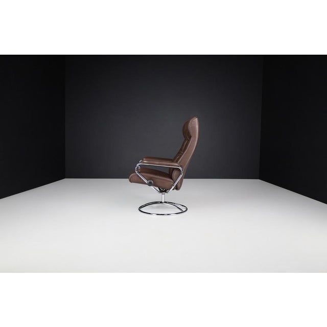 Vintage Scandinavian Leather Lounge Chair from Ekornes Stressless, 1980 For Sale - Image 11 of 13