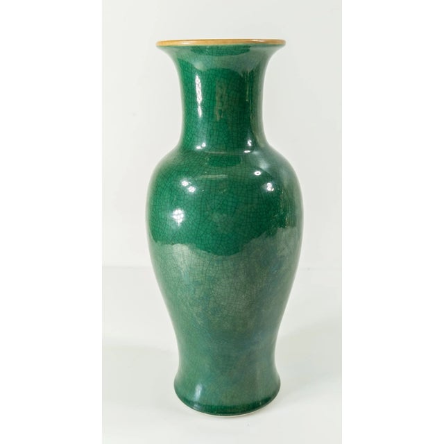 19th Century Chinese Dark Apple Green Crackled Vase, Qing Dynasty For Sale - Image 4 of 13