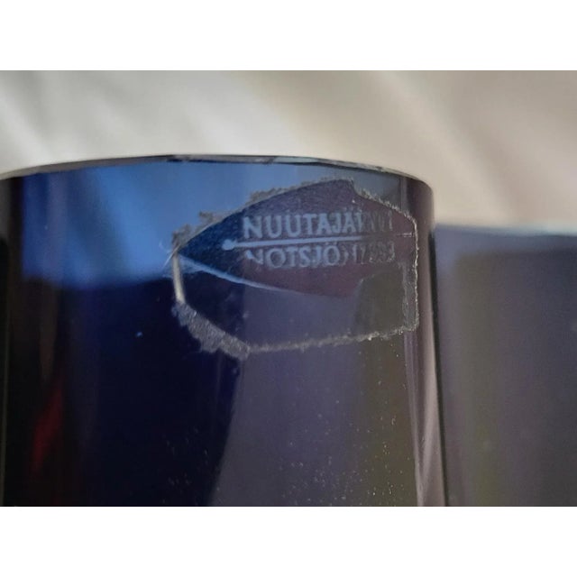 Blue 1980s Scandinavian Modern Nuutajarvi Notsjo Deep Blue Cobalt Wave Vase For Sale - Image 8 of 10