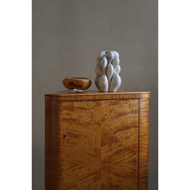 Swedish Modern Bar Cabinet in Birch by H. Westlund, 1930s For Sale - Image 3 of 18