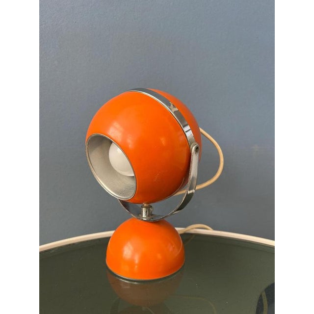 Plastic Mid-Century Space Age Orange Eyeball Table Lamp For Sale - Image 7 of 11