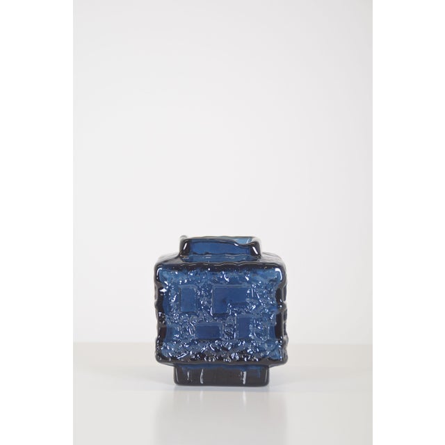 Swedish Cobolt Vase by Göte Augustsson for Ruda Glasbruk, 1960s For Sale - Image 6 of 6