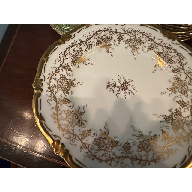 English 1950s Set of 58 Royal Cauldon "King's Plate" Bone China in Gold and White For Sale - Image 3 of 5
