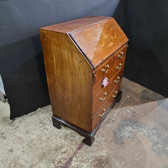 Late 19th Century Edwardian Urn & Swag Inlaid, Satin Banded, Mahogany 5 Drawer Bureau on Bracket Feet For Sale - Image 14 of 18