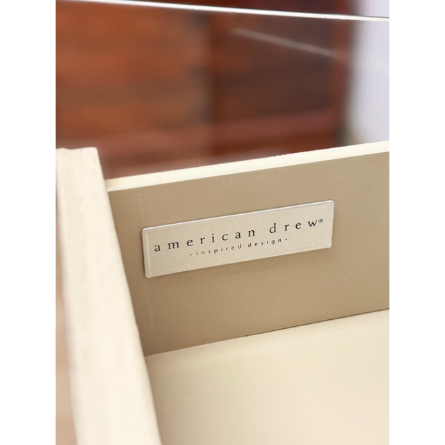 Modern American Drew Corsica Painted Gray Console Credenza Glass Doors Coastal For Sale - Image 18 of 18