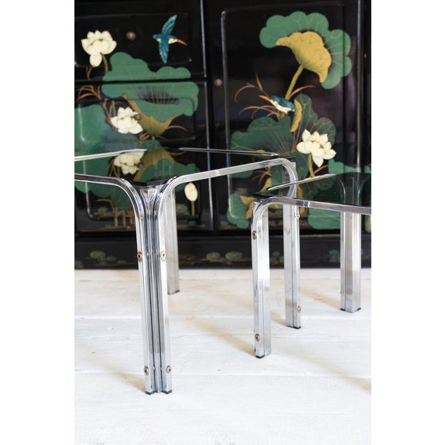 Nesting Tables in Chromed Metal and Smoked Glass, 1970s, Set of 3 For Sale - Image 13 of 18