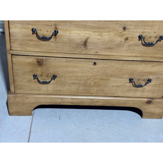 Antique Pine Three Drawers - Chest of Drawers From England For Sale - Image 10 of 18