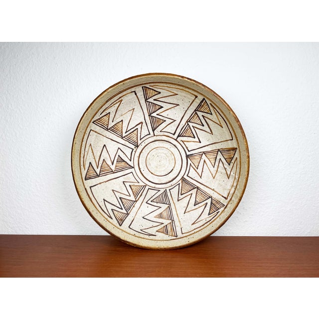 Large Mid-Century Modern Danish Studio Pottery Bowl from Kirsten Winther Johannsen, 1960s For Sale - Image 17 of 18