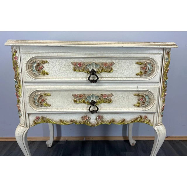 French Louis XIV Chest of Drawers For Sale - Image 3 of 16