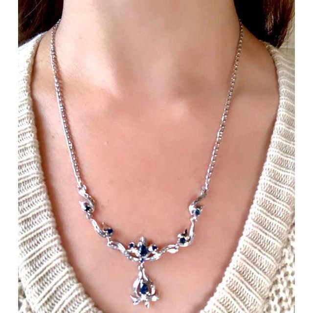 2010s 18 Karat White Gold With Blue Sapphire Drop Necklace For Sale - Image 5 of 12