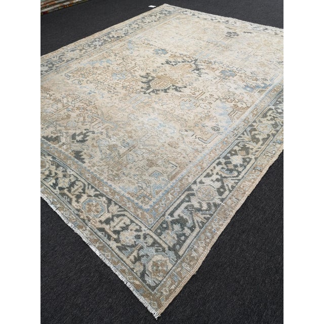 1940s Persian Vintage Hand-Knotted Heriz Area Rug For Sale - Image 5 of 7