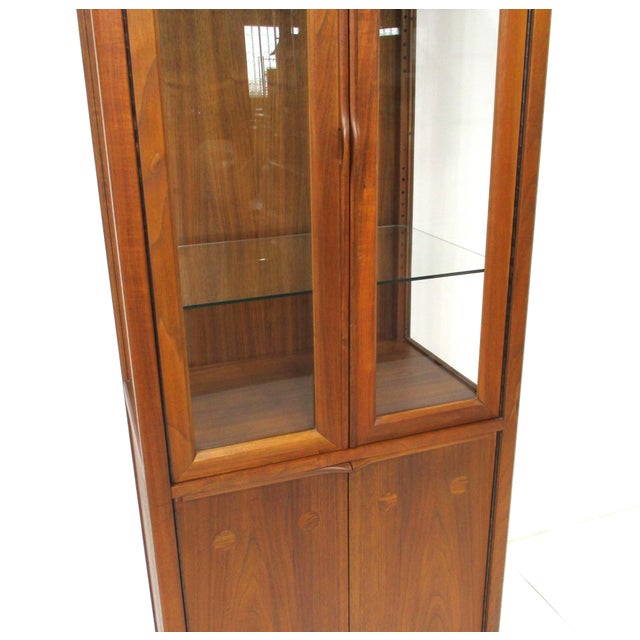 Mid 20th Century Mid Century Tall Walnut Curio Display Cabinet in the Style of Danish Modern For Sale - Image 5 of 18