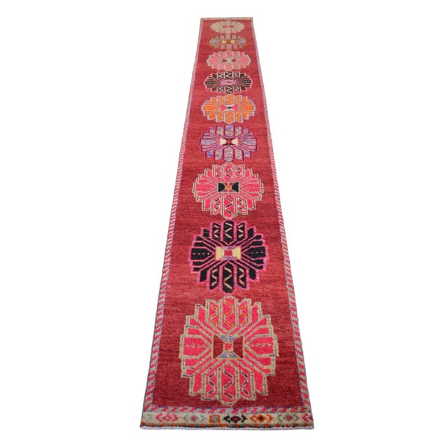 1970s Turkish Hand-Knotted Turkish Runner Rug Extra Long Narrow Runner Stair Runner- 2′2″ × 15′6″ For Sale - Image 6 of 15