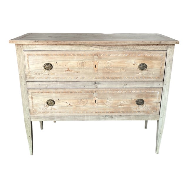 Italian Neoclassical Bleached Walnut Commode with Inlay, 19th Century For Sale