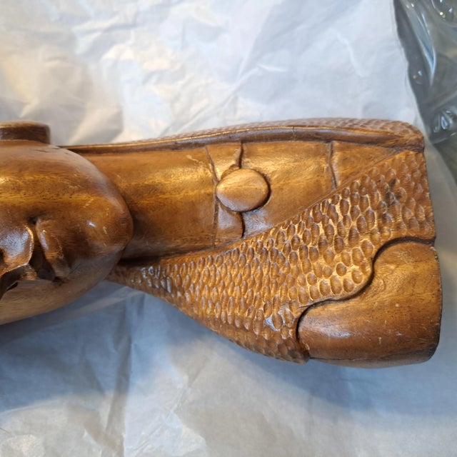 Mid-Century Wood Statue of a Lady Asian Wood Carved Headpiece Statue For Sale - Image 4 of 11