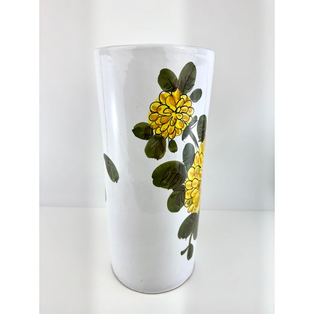 1970s Italian Hand-Painted Ceramic Sunflower Umbrella Stand For Sale - Image 4 of 9