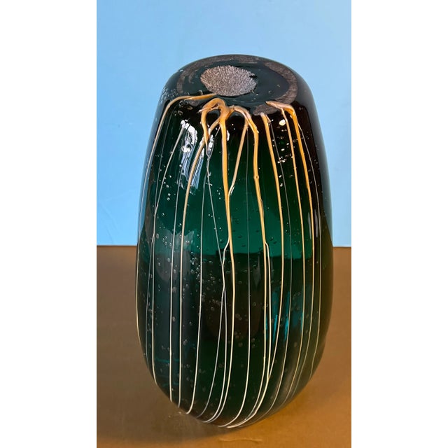 Late 20th Century Emerald Art Glass Vase With Yellow Lines For Sale - Image 5 of 11