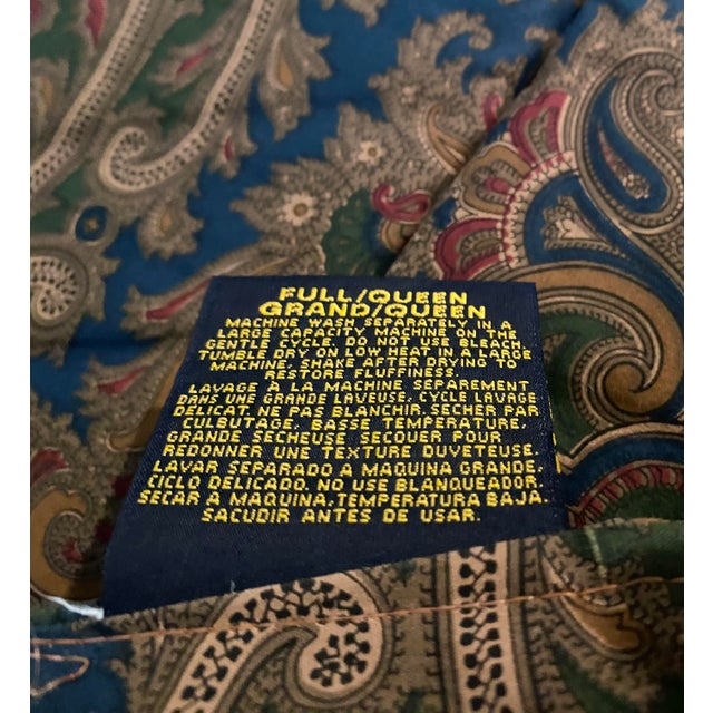 Traditional Ralph Lauren Queen Reversible Comforter and Pillow Shams, Brianna Paisley Late 20th Century Excellent "Mint" Condition. For Sale - Image 3 of 8