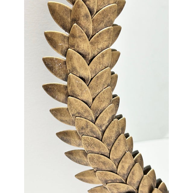 1990s Vintage Laurel Leaf Round Wall Mirror in Antiqued Gold Metal, 16.5" For Sale - Image 5 of 7