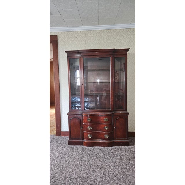 Mid-Century Mahogany Drexel Cabinet For Sale - Image 6 of 8