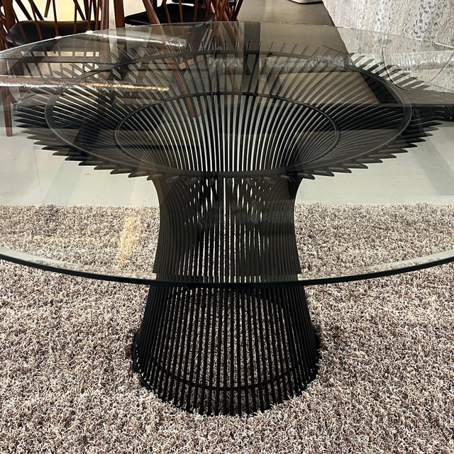 Metal Attributed Warren Platner for Knoll Pedestal Dining Table With New 54 Round Glass For Sale - Image 7 of 13