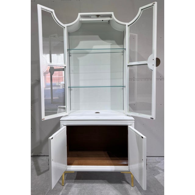 Vintage Chinoiserie Lacquered China Display Cabinet For Sale - Image 6 of 6